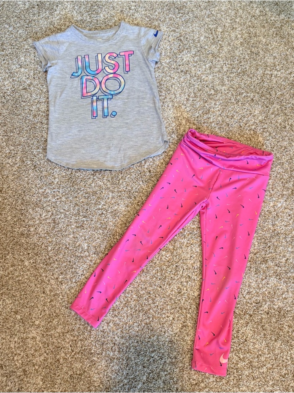 Nike Girls Outfit Set 4-5 Pink Leggings Gray Just Do It Shirt Cute Activewear